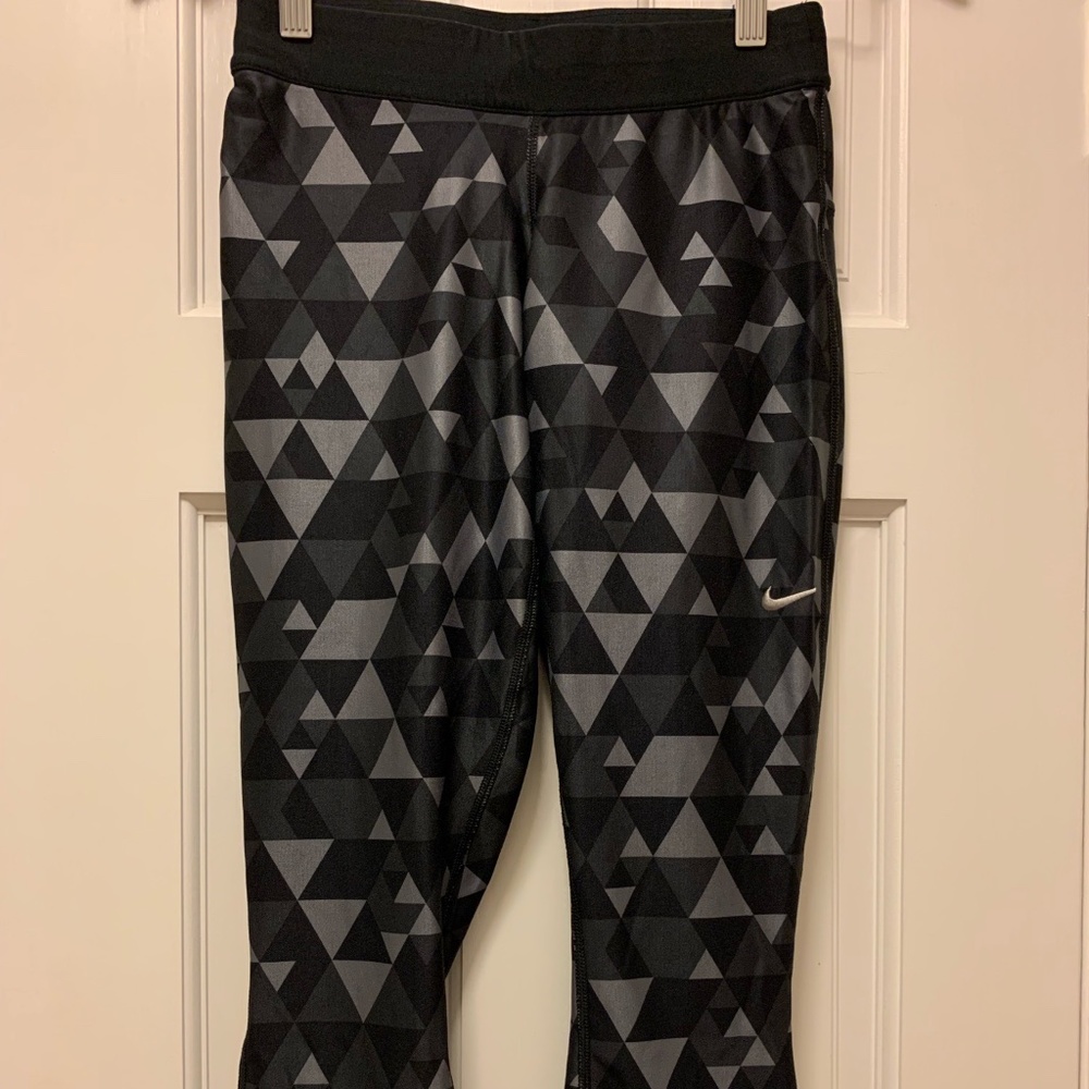 Nike Dri-Fit Cropped Leggings S